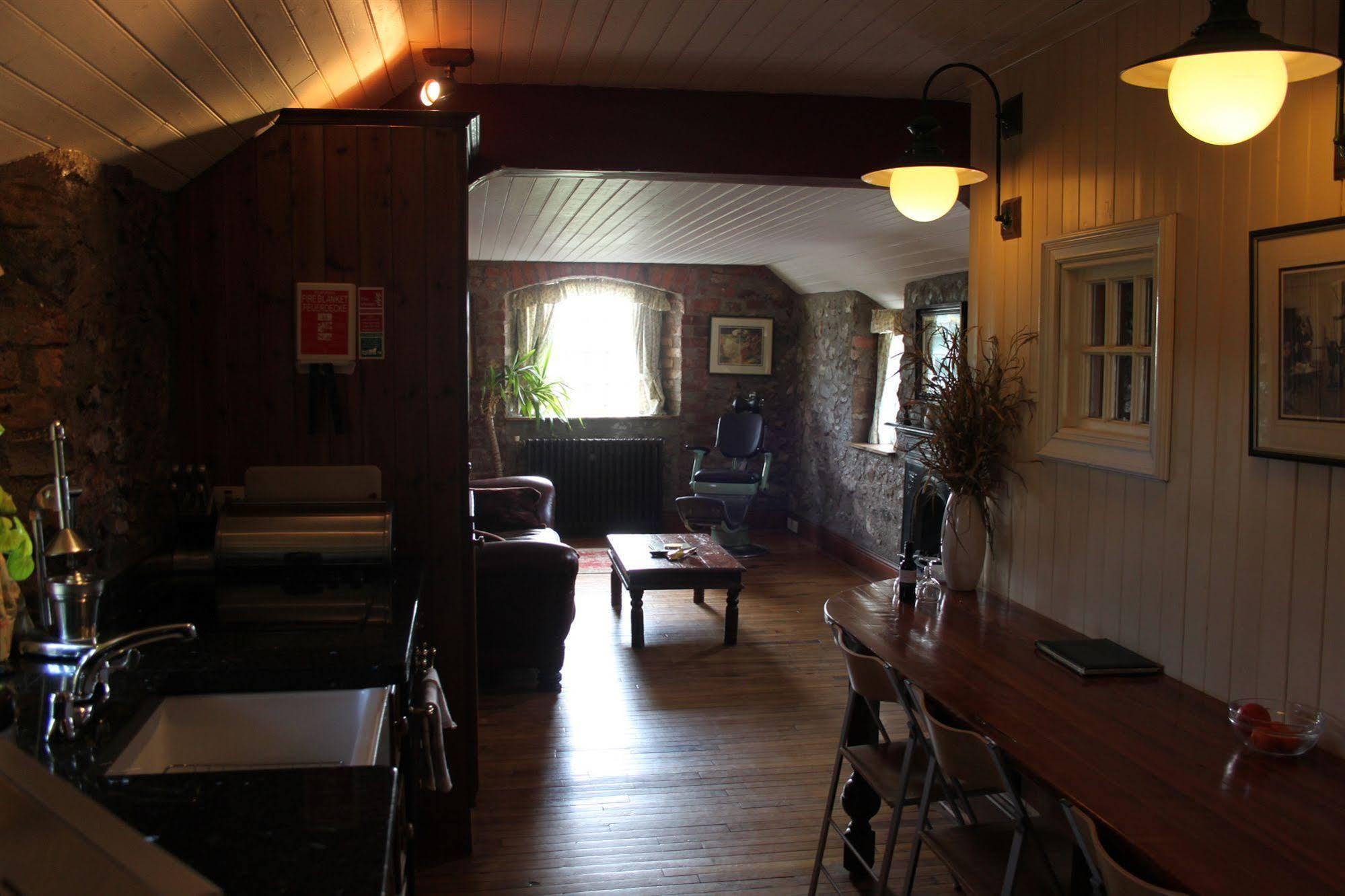 Clenaghans Moira  Exterior photo